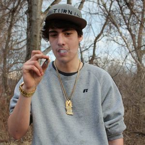 Meet your Posher, Tyler